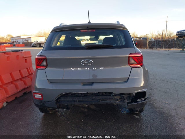 2023 HYUNDAI VENUE SEL VIN: KMHRC8A38PU213136