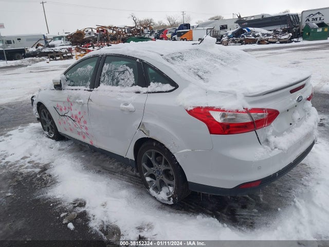 2014 FORD FOCUS SE VIN: 1FADP3F29EL197737