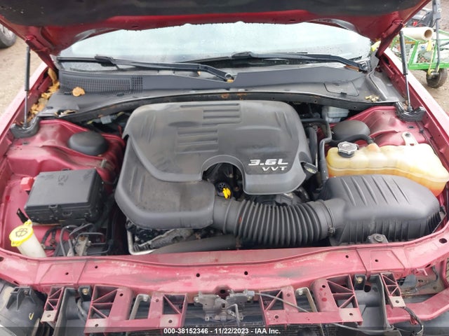 2C3CCAAG5EH200644 Chrysler 300