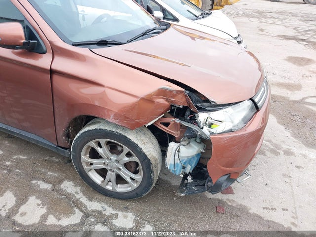 2014 MITSUBISHI OUTLANDER SE VIN: JA4AD3A34EZ008666