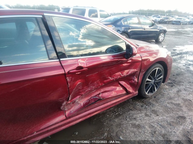 2018 TOYOTA CAMRY XSE VIN: 4T1B61HK4JU557129
