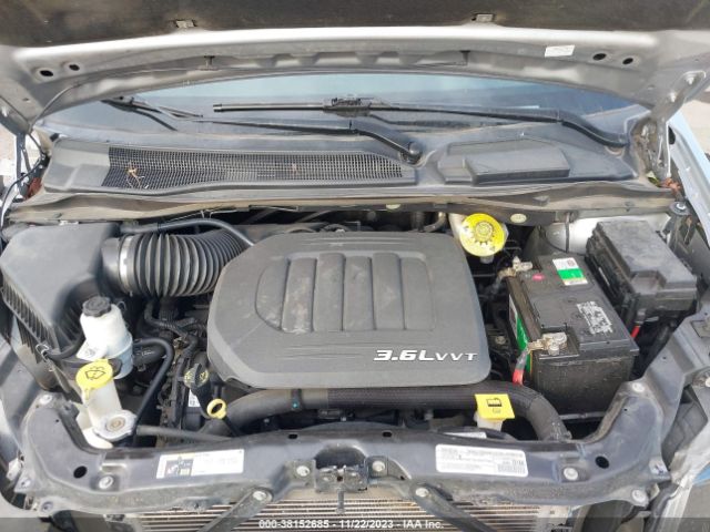 2C4RDGEG2JR190000 Dodge Grand Caravan Gt