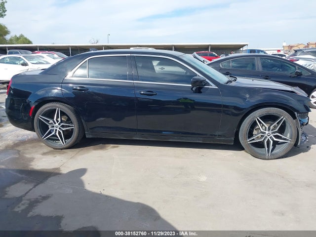 Chrysler 300 Limited 2017 2C3CCAAG0HH637343 Image 14