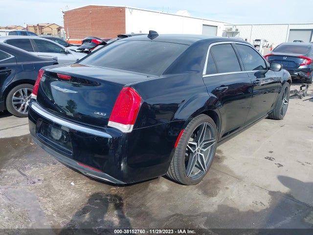 Chrysler 300 Limited 2017 2C3CCAAG0HH637343 Image 4