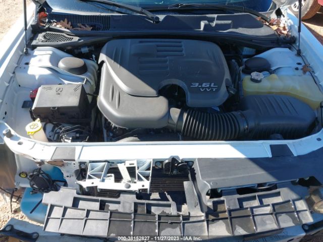 2C3CDZAG1JH258613 Dodge Challenger Sxt Plus