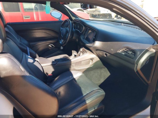 2C3CDZAG1JH258613 Dodge Challenger Sxt Plus