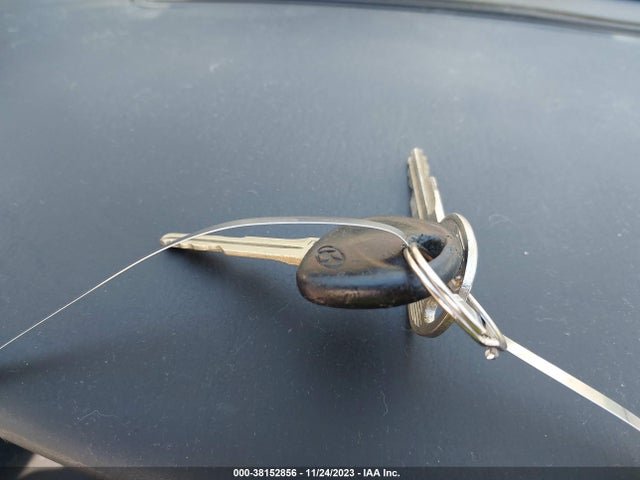 2002 HYUNDAI SONATA BASE A4/BASE M5 VIN: KMHWF25S52A648747