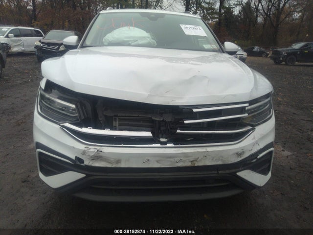 2022 VOLKSWAGEN TIGUAN 2.0T SE VIN: 3VV2B7AX4NM160296