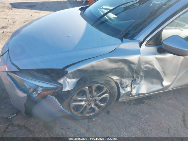 3MYDLBYV0JY311425 Toyota YARIS IA