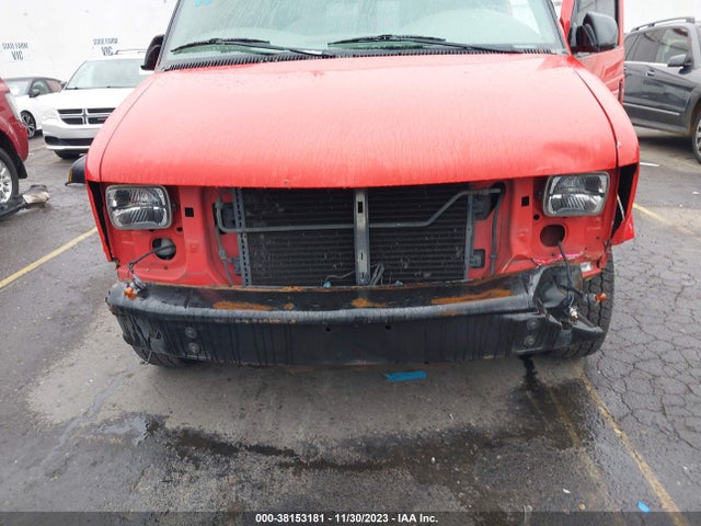 2002 CHEVROLET ASTRO VIN: 1GCDM19X02B129472
