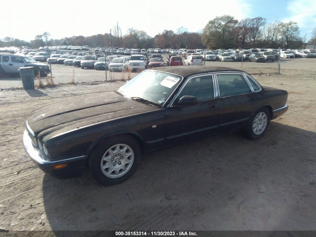 1998 JAGUAR XJ8 SAJHX1244WC845446 Photo 1