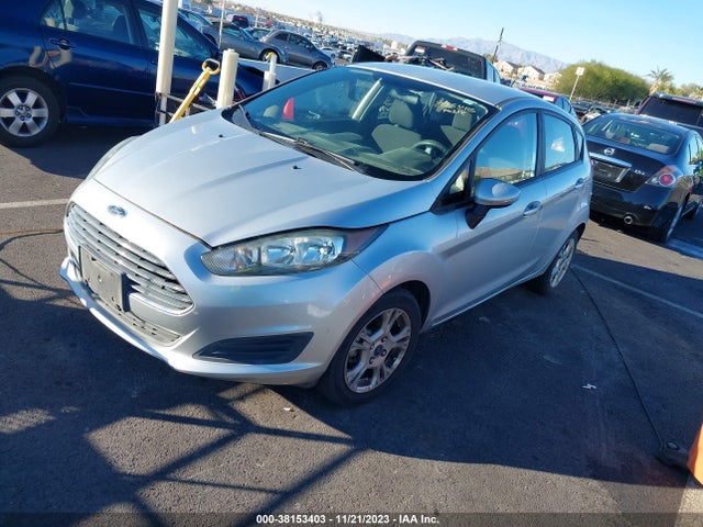 Ford FIESTA SE 2015 3FADP4EJXFM196286 Image 2