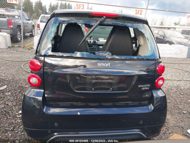 WMEEJ9AA8EK729889 Smart Fortwo Electric Drive Passion