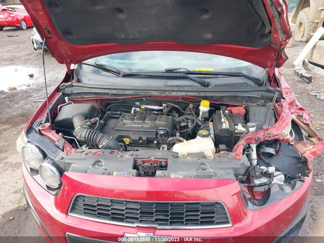 Chevrolet Sonic Lt Auto 2015 1G1JC5SB1F4220409 Image 10