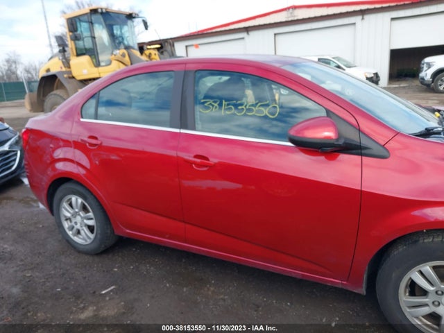 Chevrolet Sonic Lt Auto 2015 1G1JC5SB1F4220409 Image 13