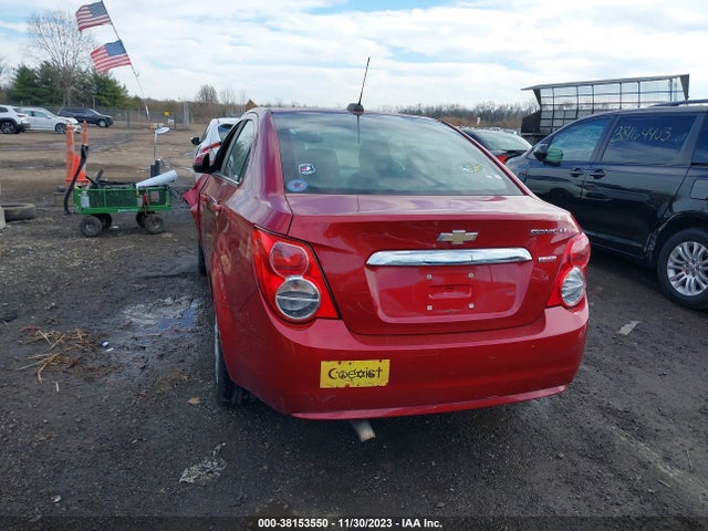 Chevrolet Sonic Lt Auto 2015 1G1JC5SB1F4220409 Image 16