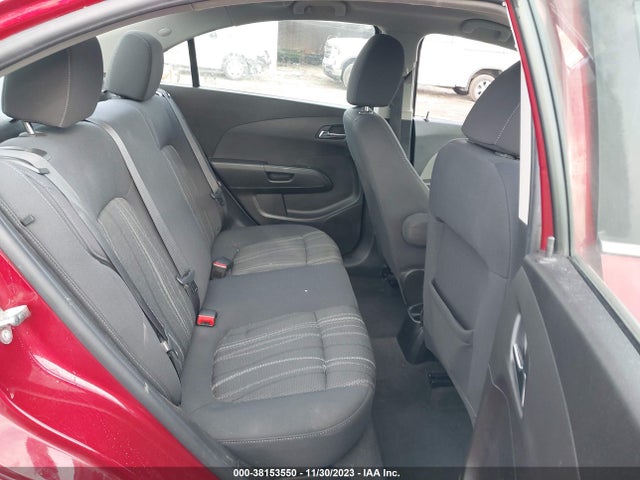 Chevrolet Sonic Lt Auto 2015 1G1JC5SB1F4220409 Image 8