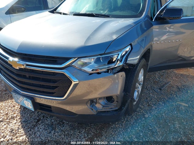 Chevrolet Traverse Ls 2018 1GNERFKW0JJ200699 Image 6