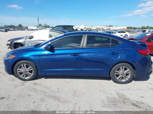 2017 HYUNDAI ELANTRA SE VIN: 5NPD84LF8HH190520