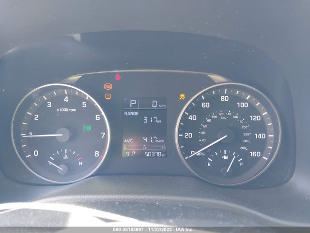 2017 HYUNDAI ELANTRA SE VIN: 5NPD84LF8HH190520