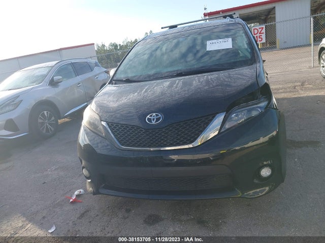 2017 TOYOTA SIENNA SE PREMIUM 8 PASSENGER VIN: 5TDXZ3DCXHS847014