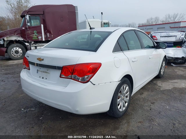 2011 CHEVROLET CRUZE LS VIN: 1G1PC5SH8B7244536