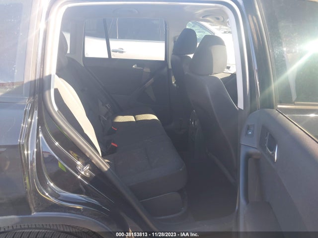 WVGAV7AX0HK044618 Volkswagen Tiguan 2.0t/2.0t S