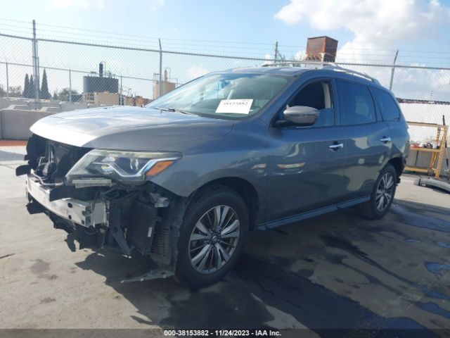 5N1DR2MN8JC617070 Nissan Pathfinder Sv