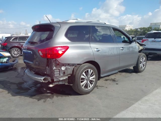 5N1DR2MN8JC617070 Nissan Pathfinder Sv