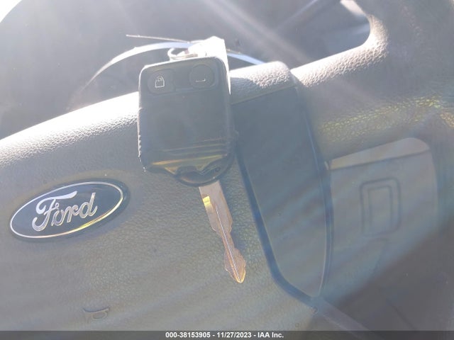 2006 FORD FREESTAR SE VIN: 2FMZA51676BA65452