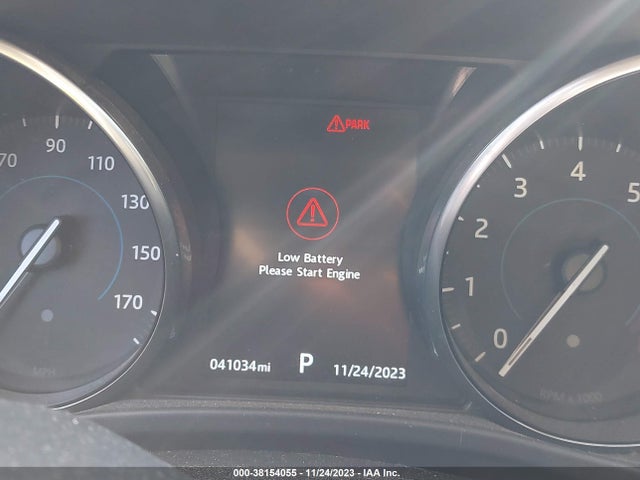 2017 JAGUAR XE SAJAE4BV7HA962454 Photo 6