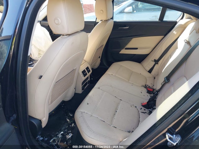 2017 JAGUAR XE SAJAE4BV7HA962454 Photo 7