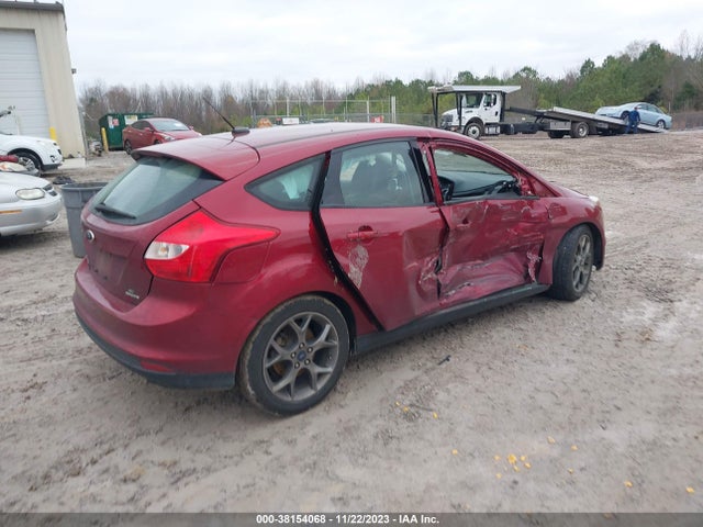 2014 FORD FOCUS SE VIN: 1FADP3K28EL274698