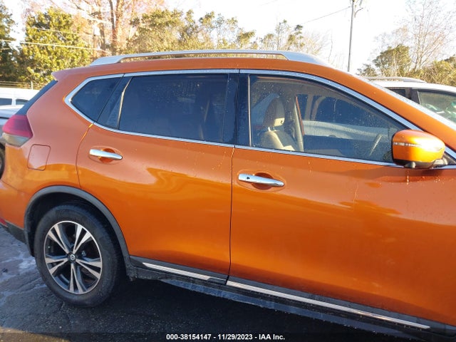 2018 NISSAN ROGUE SL VIN: JN8AT2MT7JW455085