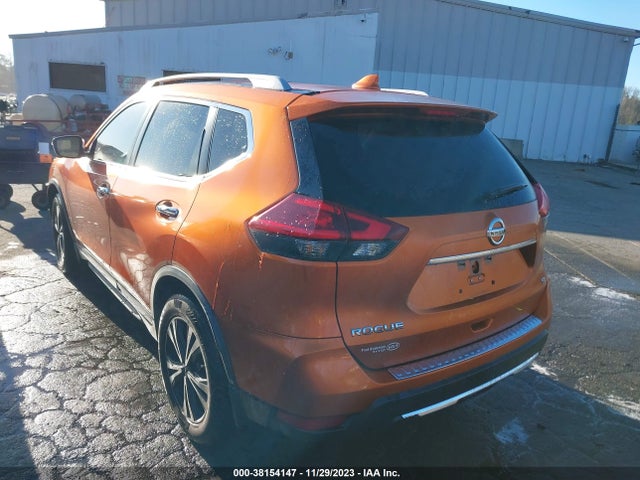 2018 NISSAN ROGUE SL VIN: JN8AT2MT7JW455085