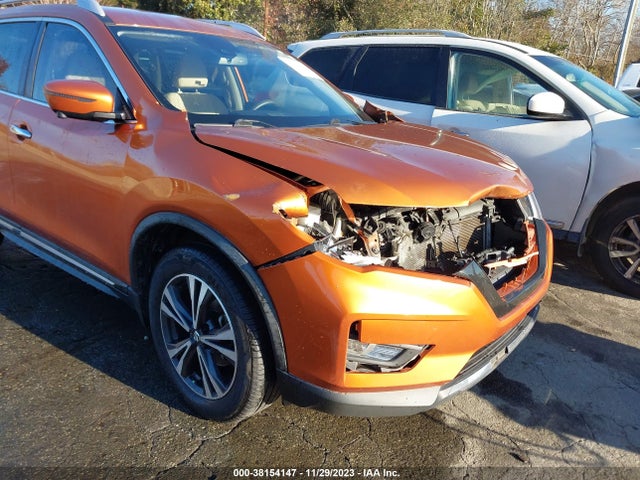 2018 NISSAN ROGUE SL VIN: JN8AT2MT7JW455085