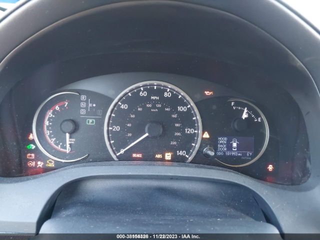 JTHKD5BHXH2289285 Lexus CT 200H