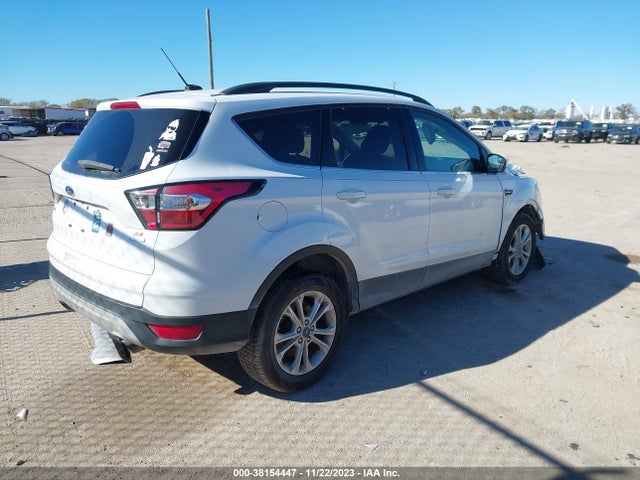 2018 FORD ESCAPE SE VIN: 1FMCU0GD7JUD20559