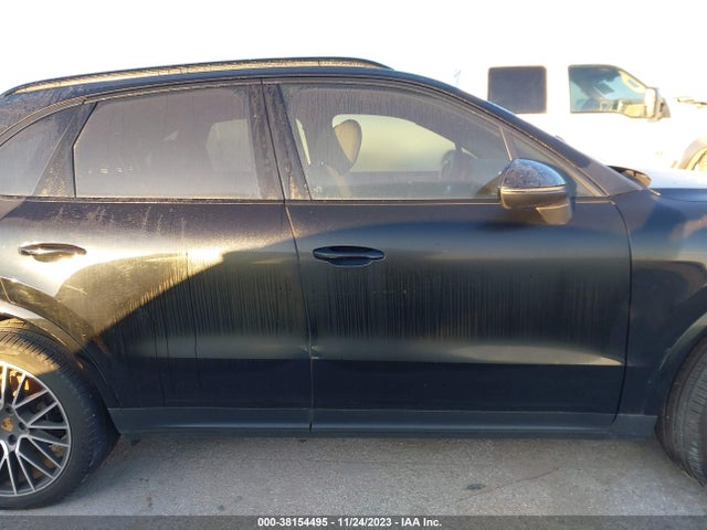 WP1AA2AYXKDA19456 Porsche Cayenne