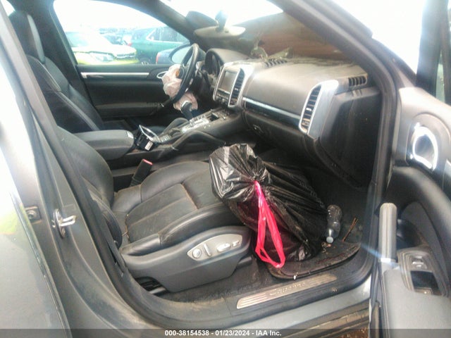 WP1AA2A21GKA14631 Porsche Cayenne