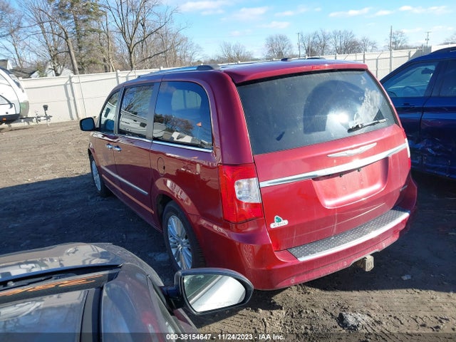 2C4RC1GG1ER228741 Chrysler Town & Country Limited