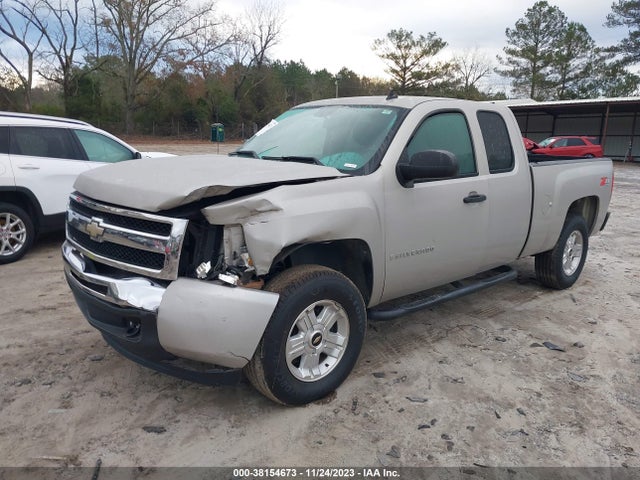 2009 CHEVROLET SILVERADO 1500 LT VIN: 1GCEK290X9Z188338