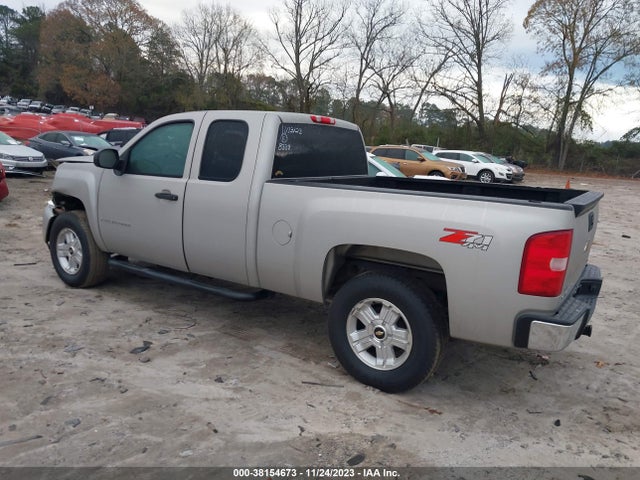 2009 CHEVROLET SILVERADO 1500 LT VIN: 1GCEK290X9Z188338