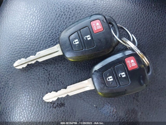 Toyota Rav4 Xle 2015 2T3WFREV3FW166499 Image 11