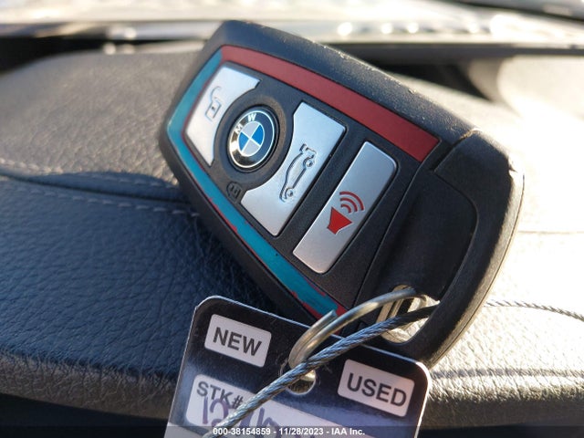 BMW 330e Iperformance 2018 WBA8E1C51JA159488 Image 11