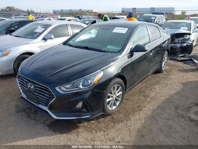 Hyundai SONATA SE 2019 5NPE24AF8KH737060 Image 2