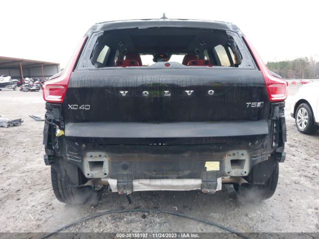 2019 VOLVO XC40 YV4162ULXK2062593 Photo 5