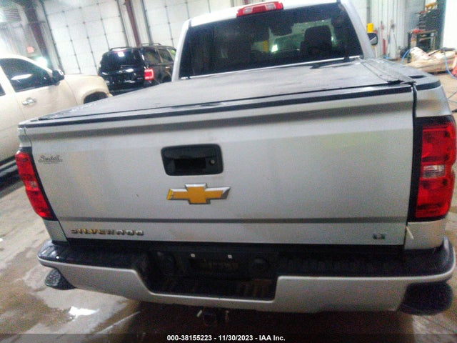 Chevrolet Silverado 1500 2lt 2018 3GCUKREC7JG493773 Image 16