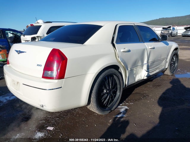 2006 CHRYSLER 300 VIN: 2C3KA53G46H184461