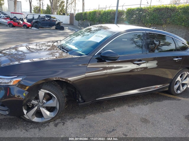 Honda Accord Touring 2018 1HGCV1F96JA146992 Image 15